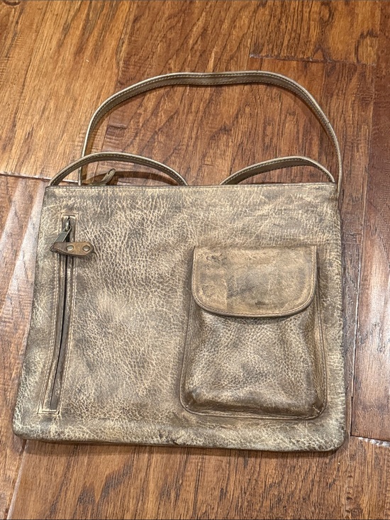 nn Handbags - Classic Leather Crossbody Bag in Distressed Tan